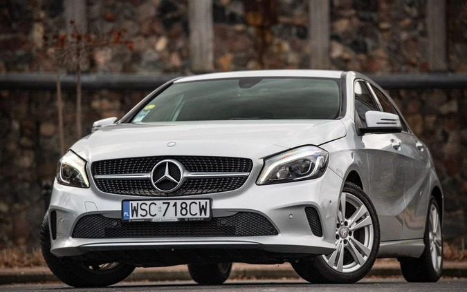 Mercedes-Benz Klasa A cena 65700 przebieg: 99500, rok produkcji 2016 z Sochaczew małe 172